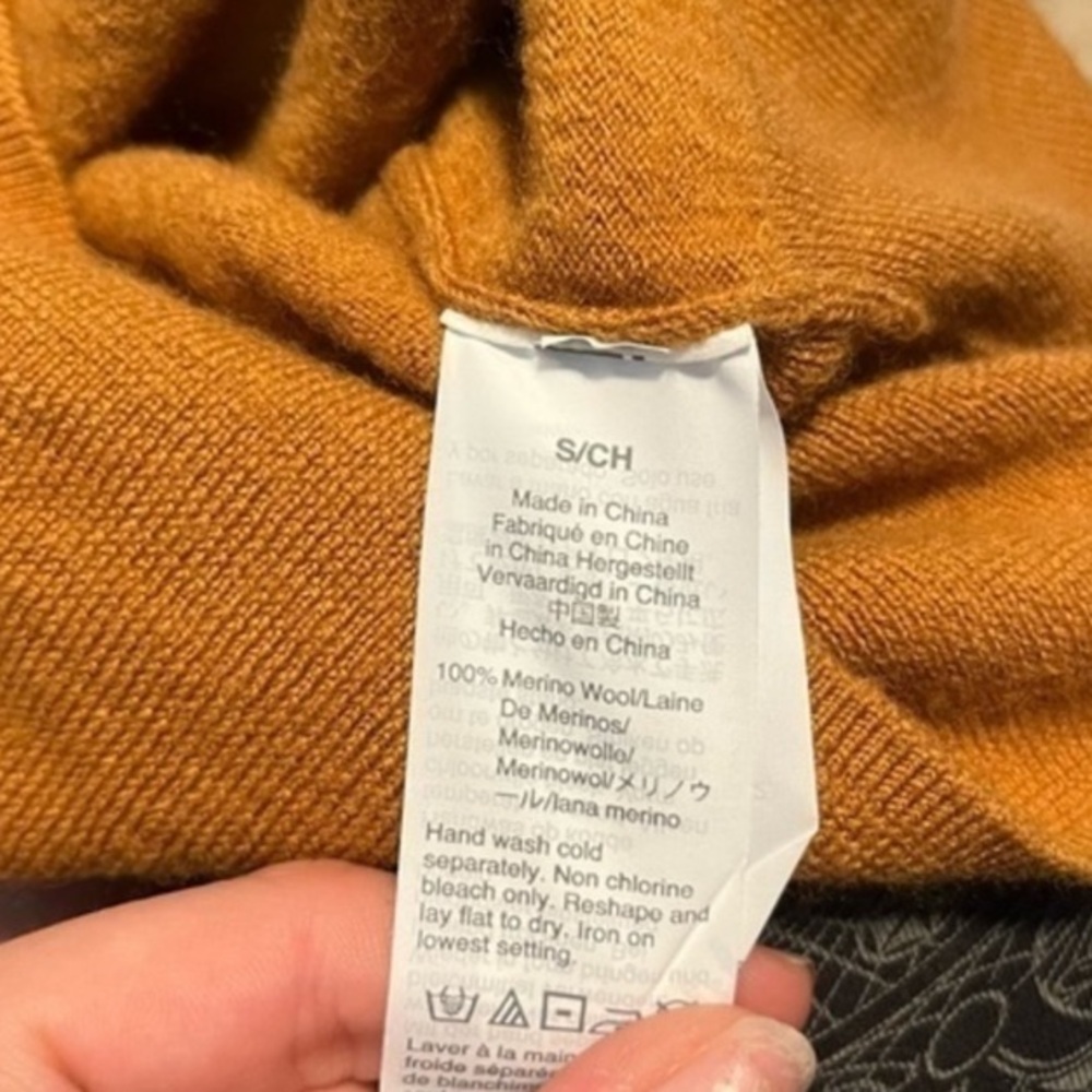Madewell Colorblock Polo Sweater,
100% merino wool, size XS - Picture 5 of 12